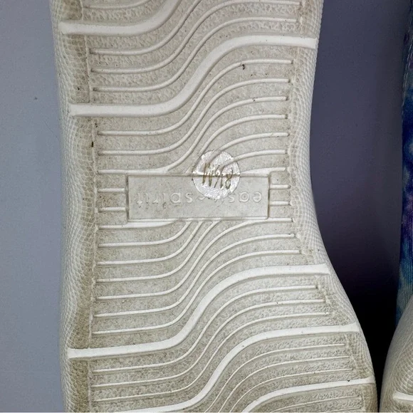 Easy Spirit Tie-Dye Sneakers Size 8.5 | Comfy Canvas Lace-Up Casual Shoes - Picture 7 of 8